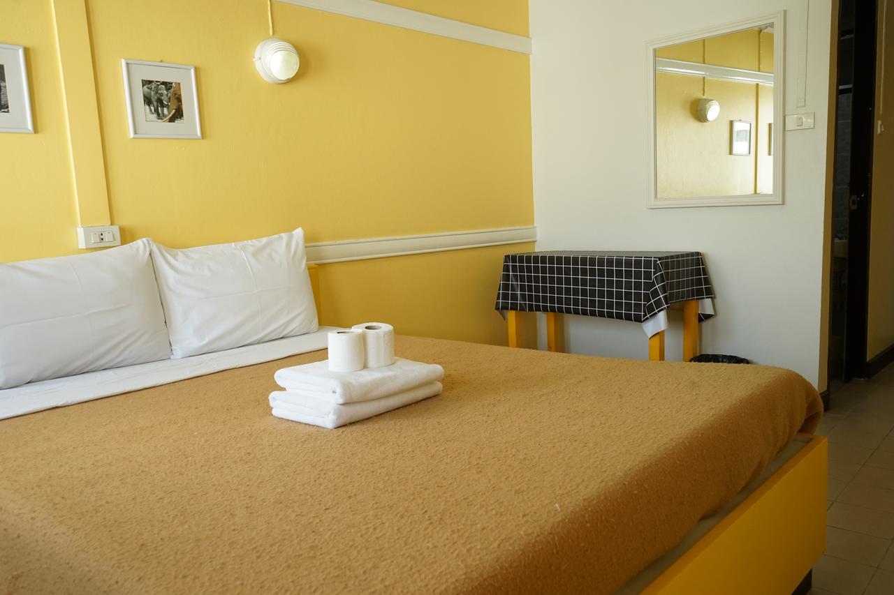 Yes Kaosan Hotel Банкок Екстериор снимка