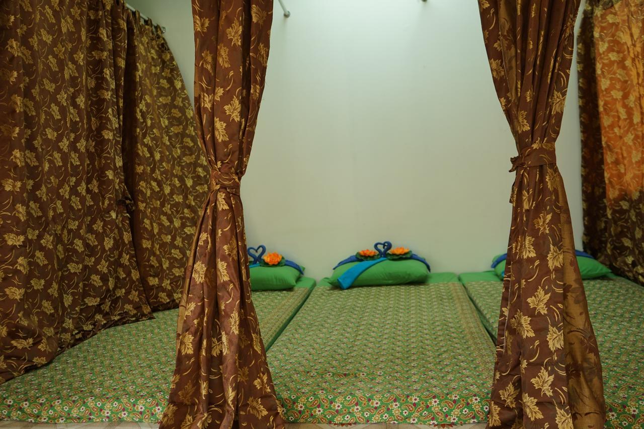 Yes Kaosan Hotel Банкок Екстериор снимка