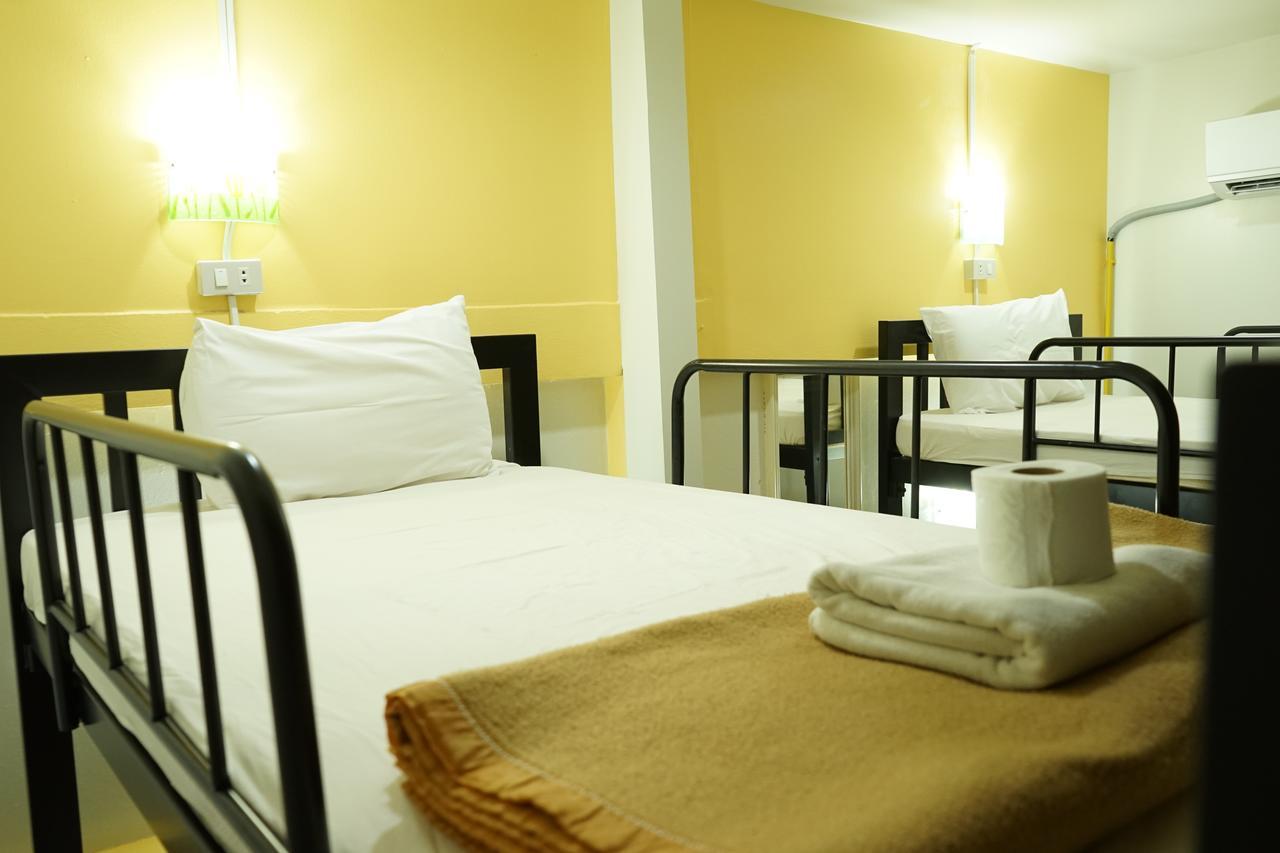 Yes Kaosan Hotel Банкок Екстериор снимка